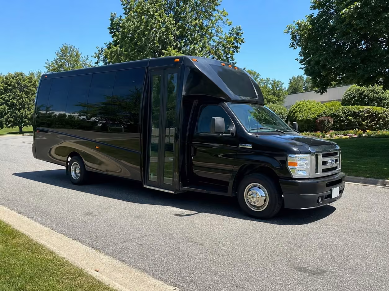 25 passenger party bus